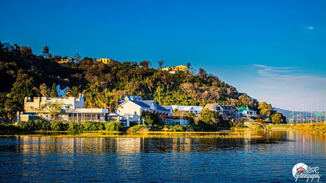 On The Estuary Hotell Knysna Exteriör bild
