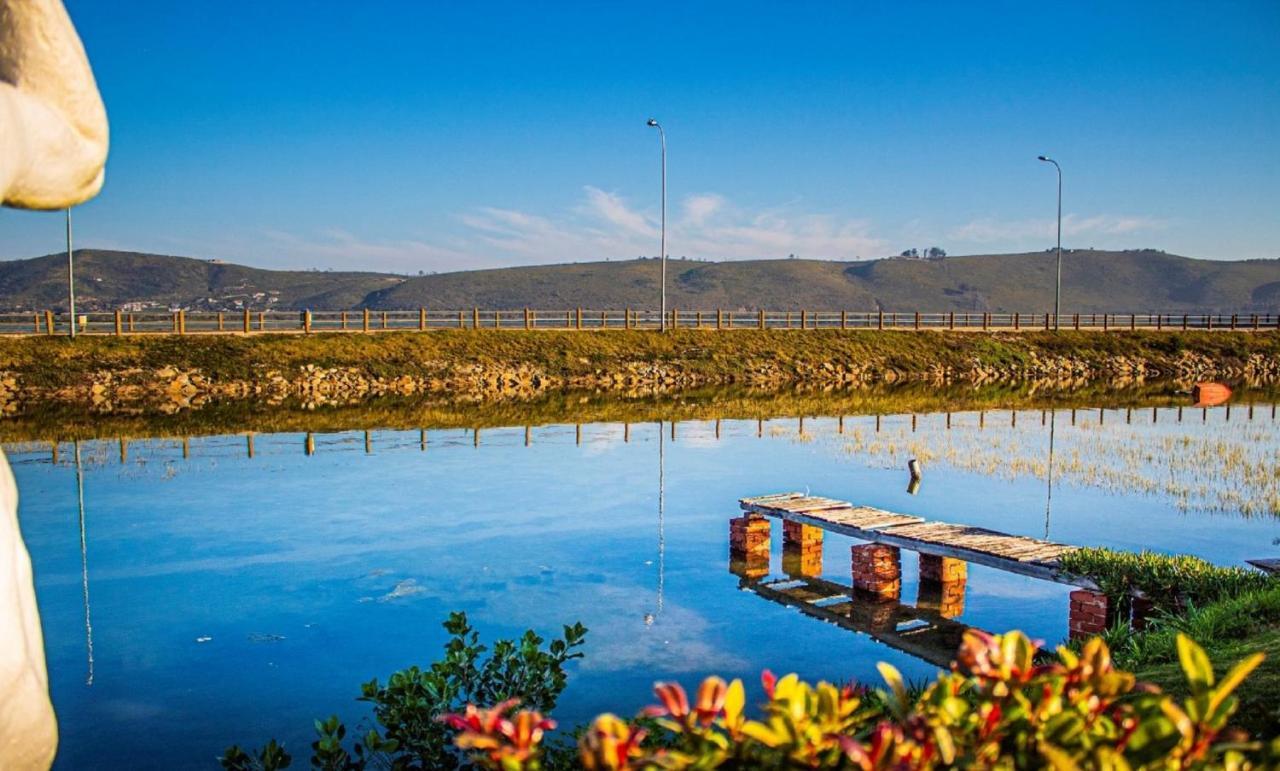 On The Estuary Hotell Knysna Exteriör bild