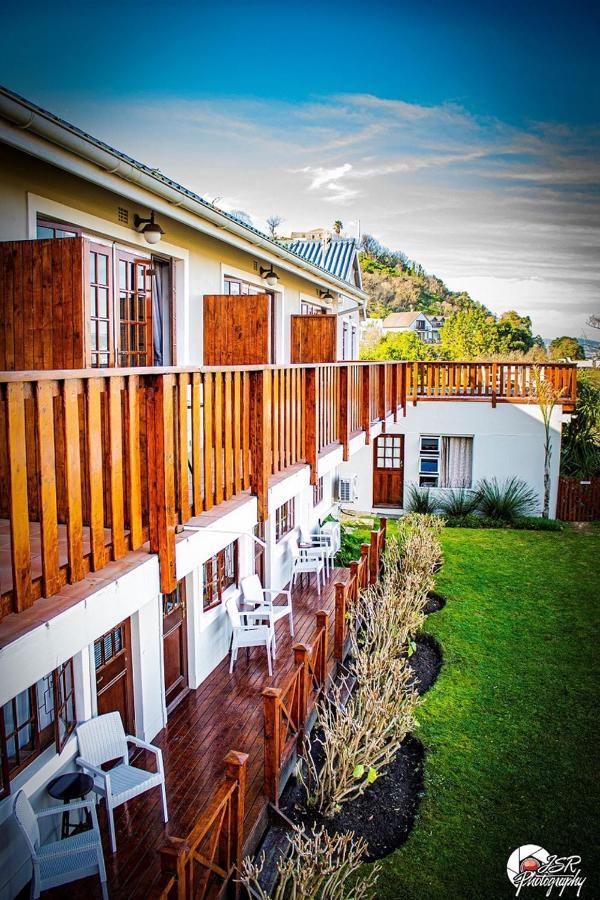 On The Estuary Hotell Knysna Exteriör bild